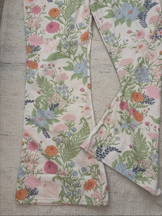 NWT Wrangler wanderer 622 high rise flare floral Jean - Picture 7 of 10